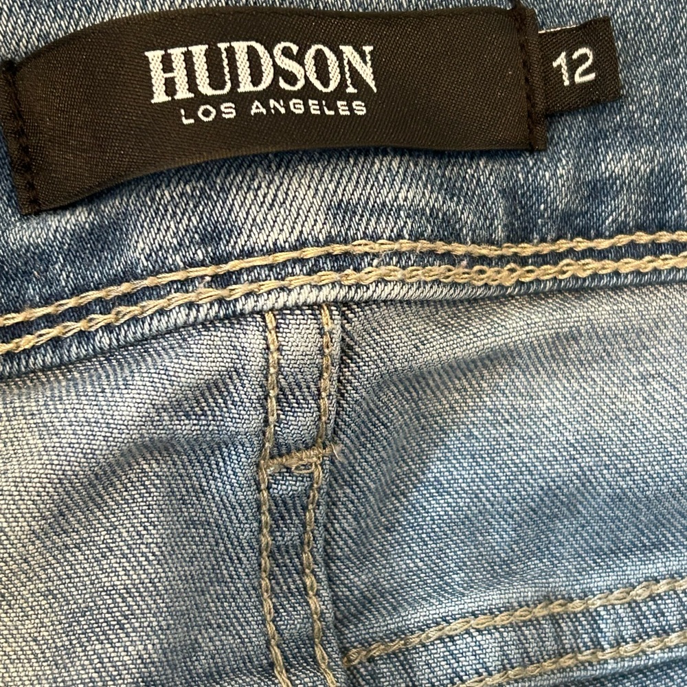 EUC Hudson Straight Leg Jeans(size 12) - Picture 6 of 8